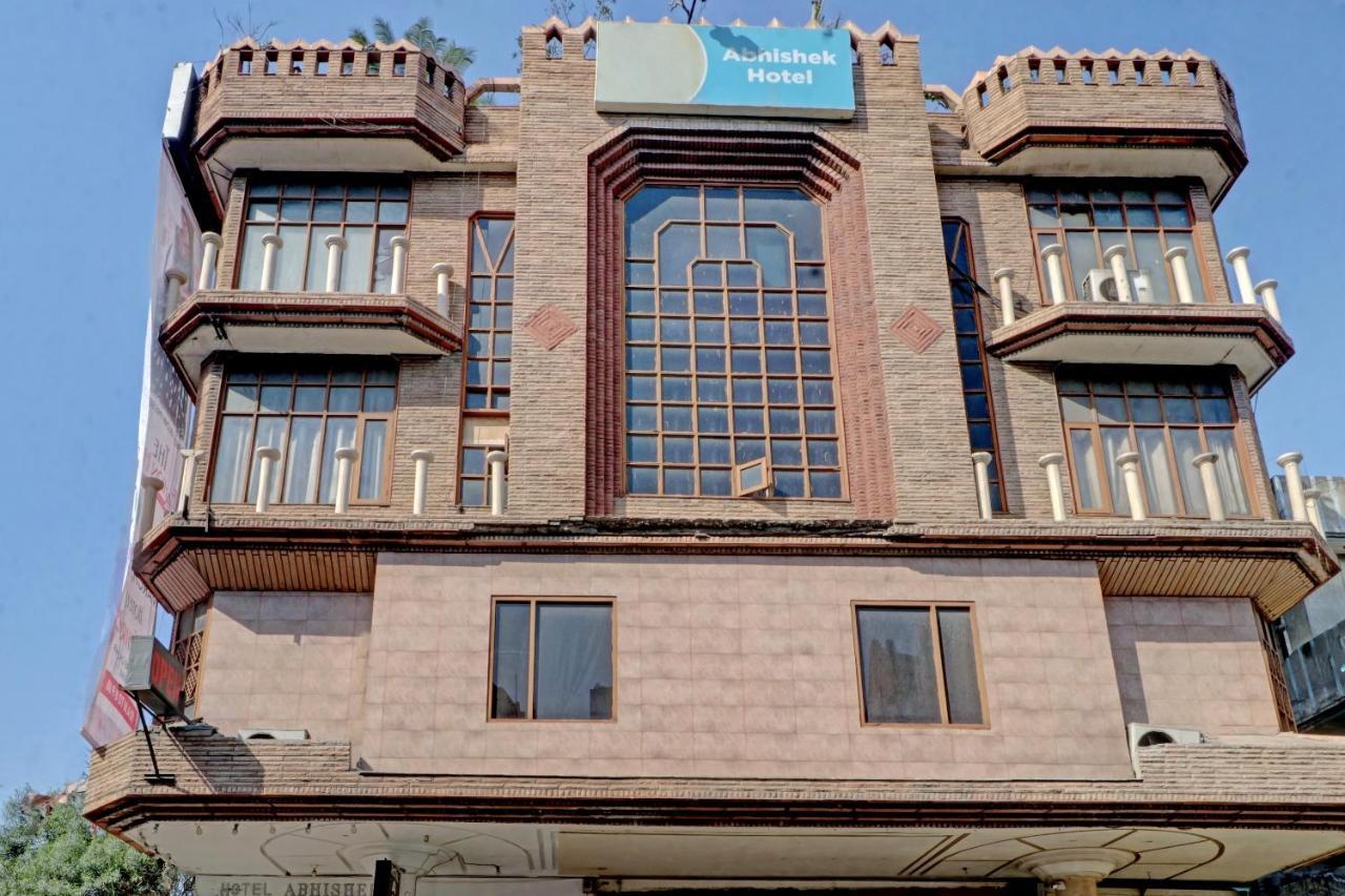 Oyo 74073 Hotel Abhishek Ludhiana Ngoại thất bức ảnh